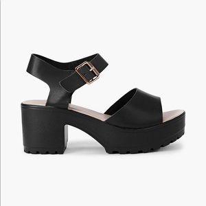 Chunky Heel Platform Sandal Chelsea